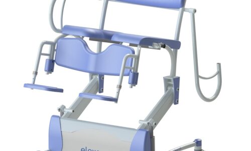 Folding armrests allow easy transfers when using the Elexo XXL